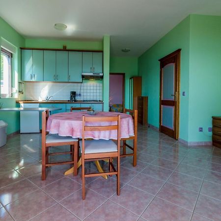 Apartmani Rino Dramalj Exterior photo